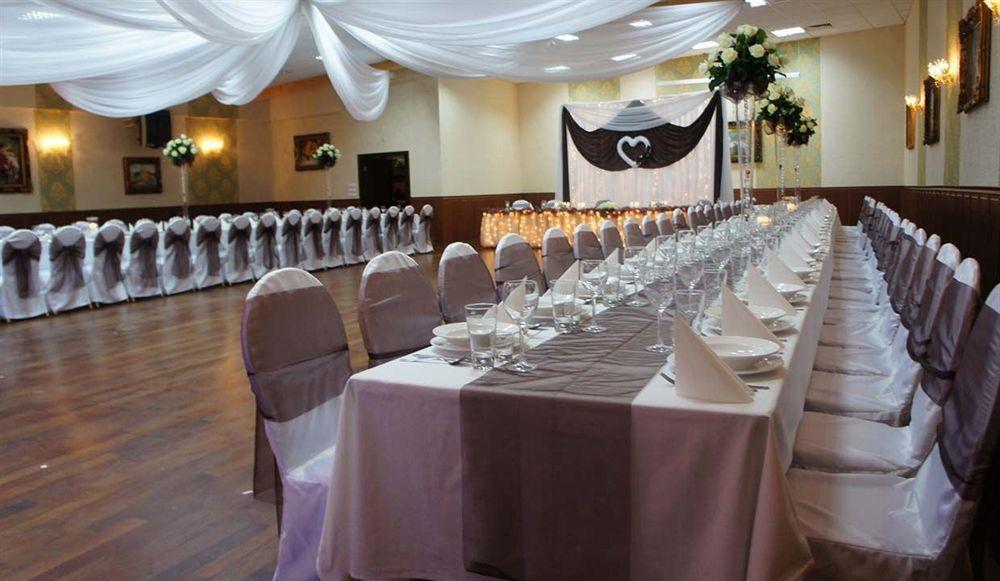 פוליס Hotel Dobosz מראה חיצוני תמונה